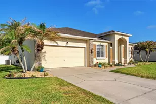 5285 English Dr, Lakeland, FL 33812 - Photo 4