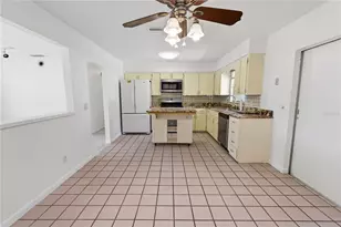 644 E Central Ave, Eagle Lake, FL 33839 - Photo 8