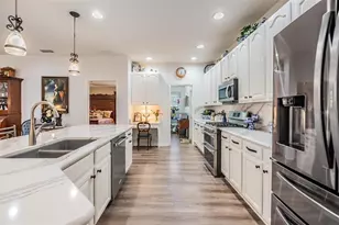 8721 Crystal Creek Ct, Land O Lakes, FL 34638 - Photo 10