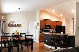 7110 Remington Oaks Loop, Lakeland, FL 33810 - Photo 4