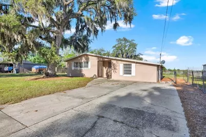 218 Dennis Avenue, Winter Haven, FL 33880 - Photo 2