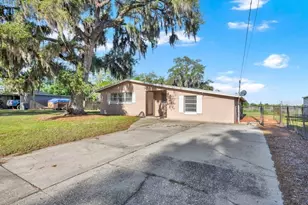 218 Dennis Ave, Winter Haven, FL 33880 - Photo 2