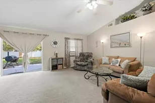 1838 Grey Fox Dr, Lakeland, FL 33810 - Photo 4