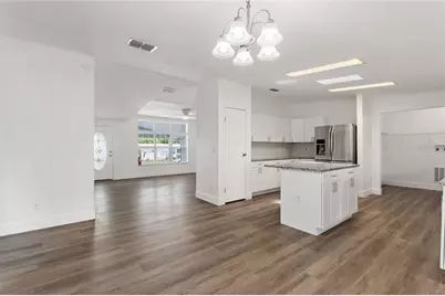 486 Lindsey Drive, Lakeland, FL 33809 - Photo 6
