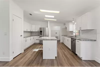 486 Lindsey Drive, Lakeland, FL 33809 - Photo 6