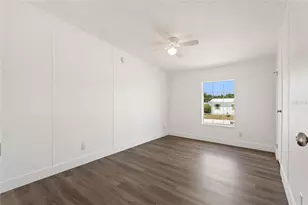 486 Lindsey Dr, Lakeland, FL 33809 - Photo 20