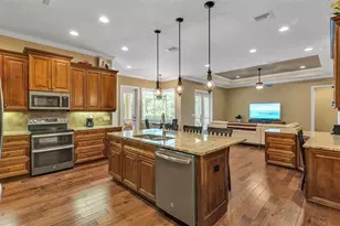 2012 Benford Ave, Lakeland, FL 33803 - Photo 10