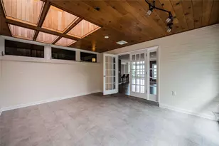 7 Lake Hollingsworth Dr, Lakeland, FL 33803 - Photo 12