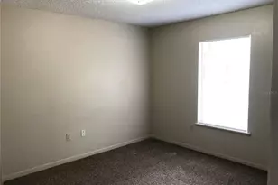 308 W Crescent Dr, Lakeland, FL 33805 - Photo 6