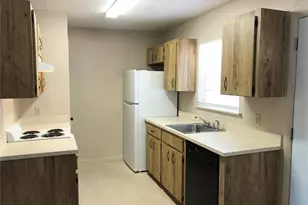 308 W Crescent Dr, Lakeland, FL 33805 - Photo 4