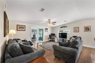 1502 Longbow Dr, Lakeland, FL 33810 - Photo 6