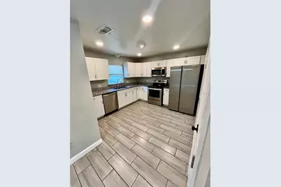 1705 3rd Street NW #A, Winter Haven, FL 33881 - Photo 6