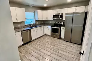 1705 3rd St NW, Winter Haven, FL 33881 - Photo 6