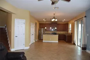2274 Geneva Dr, Lakeland, FL 33805 - Photo 8