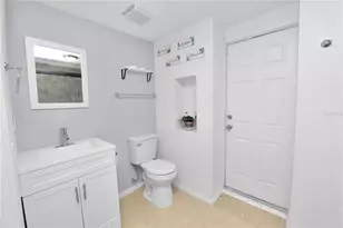 114 Shelton Ave, Auburndale, FL 33823 - Photo 16