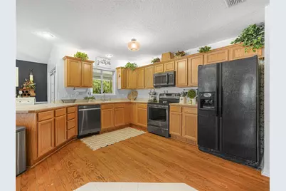 23 Oakwood Rd, Winter Haven, FL 33880 - Photo 6