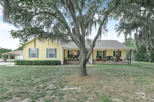 23 Oakwood Rd, Winter Haven, FL 33880 - Photo 2
