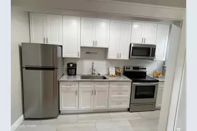 715 Orange Park Avenue #B, Lakeland, FL 33801 - Photo 6