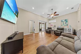 1095 W Lake Hamilton Dr, Winter Haven, FL 33881 - Photo 16