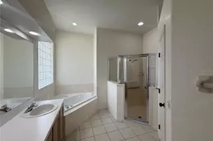 2805 Honeywell Pl, Lakeland, FL 33810 - Photo 8