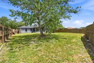 3221 Merlot Dr, Lakeland, FL 33811 - Photo 38