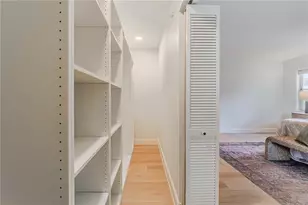 1930 Matthew Ct, Lakeland, FL 33813 - Photo 8