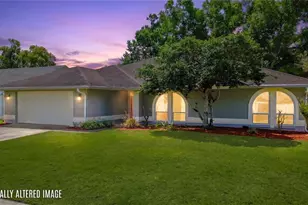 707 Powder Horn Row, Lakeland, FL 33809 - Photo 2