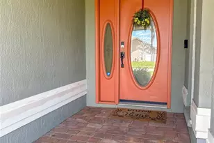 707 Powder Horn Row, Lakeland, FL 33809 - Photo 8