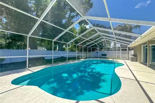 707 Powder Horn Row, Lakeland, FL 33809 - Photo 18