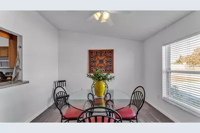 6146 Mission Drive, Lakeland, FL 33812 - Photo 10