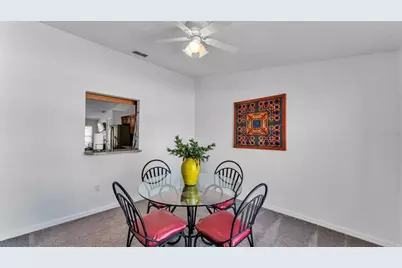 6146 Mission Drive, Lakeland, FL 33812 - Photo 10