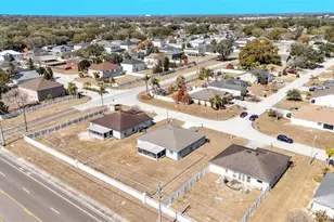 6146 Mission Dr, Lakeland, FL 33812 - Photo 40