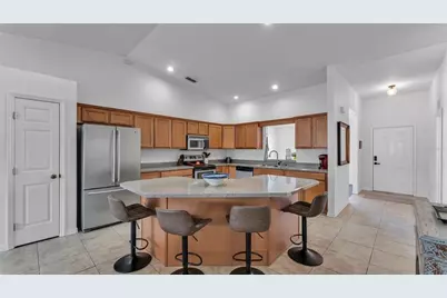 6146 Mission Drive, Lakeland, FL 33812 - Photo 6