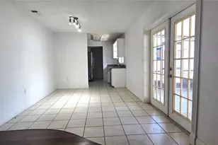 1113 Cinnamon Way E, Lakeland, FL 33801 - Photo 14