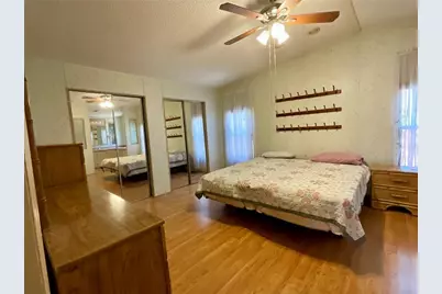 35935 Tanda Circle, Zephyrhills, FL 33541 - Photo 16