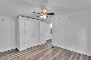 5242 Shadyglen Dr, Lakeland, FL 33810 - Photo 8