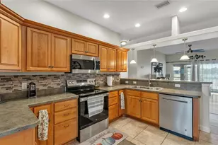 112 Bentley Oaks Blvd, Auburndale, FL 33823 - Photo 8