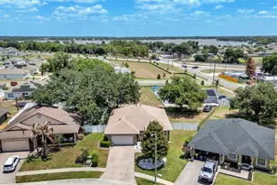 112 Bentley Oaks Blvd, Auburndale, FL 33823 - Photo 34