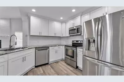 7225 Hileman Drive E, Lakeland, FL 33810 - Photo 22