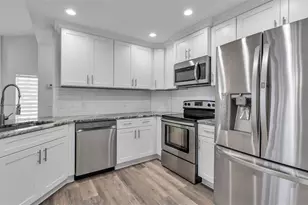7225 Hileman Dr E, Lakeland, FL 33810 - Photo 22