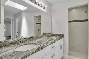7225 Hileman Dr E, Lakeland, FL 33810 - Photo 8