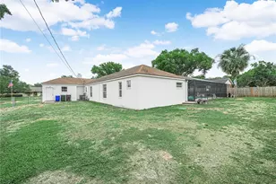 4615 Kings Point Ct, Lakeland, FL 33813 - Photo 38