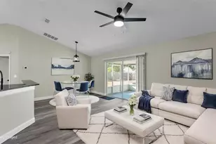 232 Timberpark Dr, Davenport, FL 33837 - Photo 2