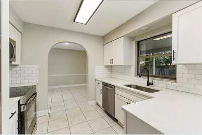 4052 Lehman Court, Lakeland, FL 33813 - Photo 6