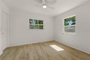 2931 Arrowhead Rd, Venice, FL 34293 - Photo 12