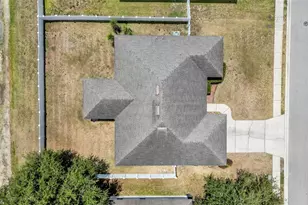 6929 Bently Dr, Lakeland, FL 33809 - Photo 36