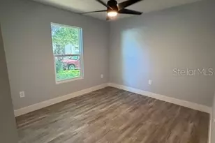 521 Skyline Dr E, Lakeland, FL 33801 - Photo 6