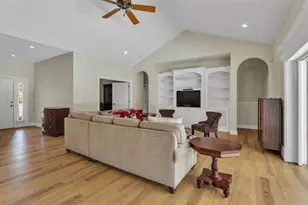 143 Shannon Oaks Dr, Lakeland, FL 33813 - Photo 14