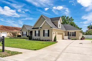 143 Shannon Oaks Dr, Lakeland, FL 33813 - Photo 2