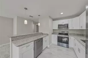 2428 Mosswood Ln, Lakeland, FL 33801 - Photo 12